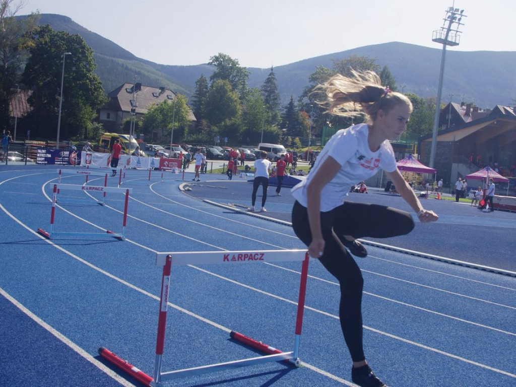 Trzy punkty Karoliny Gajewskiej w lekkoatletycznym zwycięskim meczu juniorów Polska - Czechy