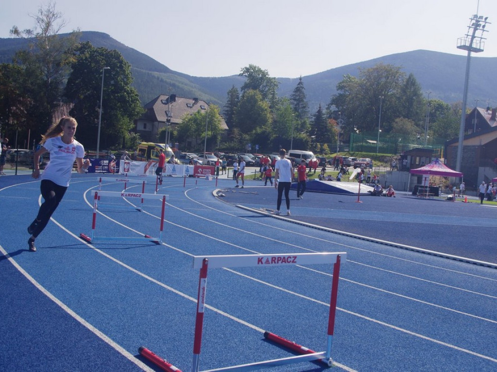 Trzy punkty Karoliny Gajewskiej w lekkoatletycznym zwycięskim meczu juniorów Polska - Czechy