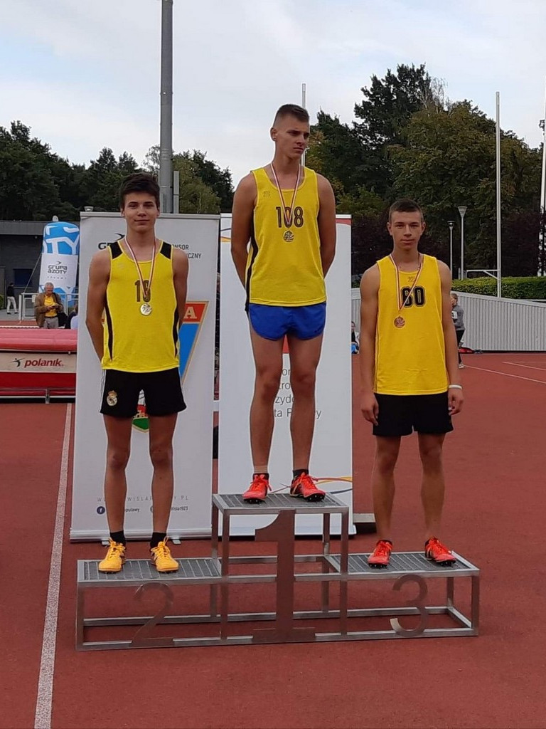 Hrubieszowscy młodzicy na podium Mistrzostw Województwa w lekkiej atletyce!