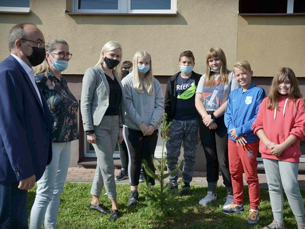 Hrubieszowska Jedynka w akcji #sadziMY - ZDJĘCIA
