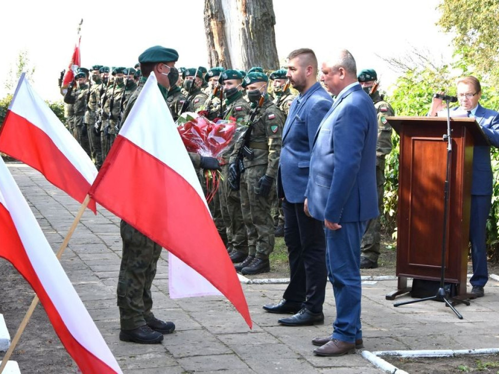 Uroczystości patriotyczne w Husynnem