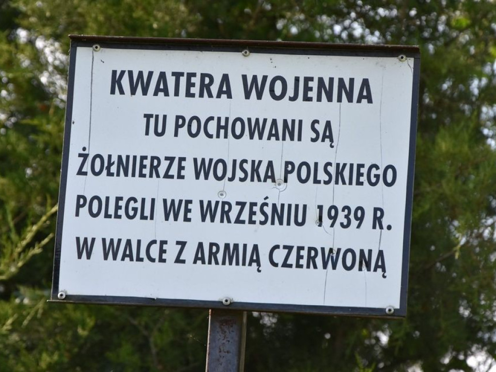 Uroczystości patriotyczne w Husynnem