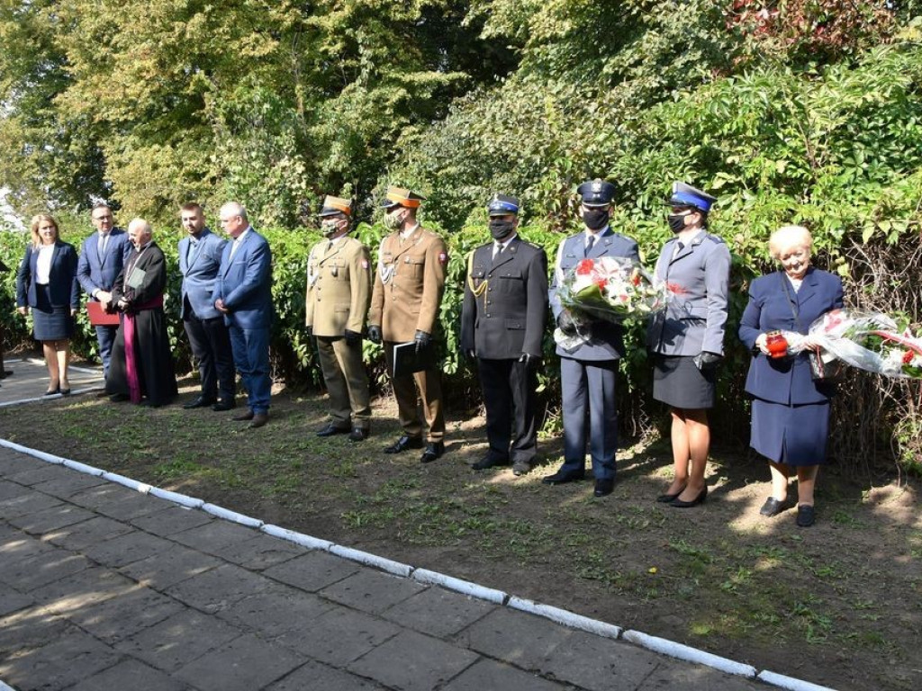 Uroczystości patriotyczne w Husynnem
