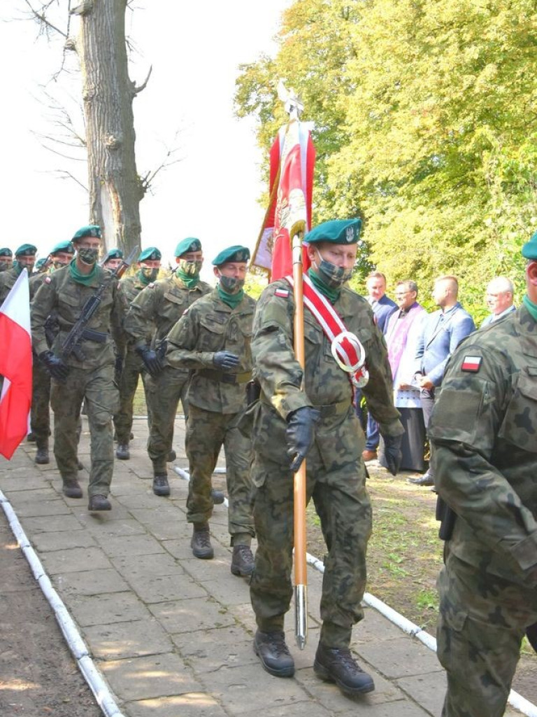 Uroczystości patriotyczne w Husynnem