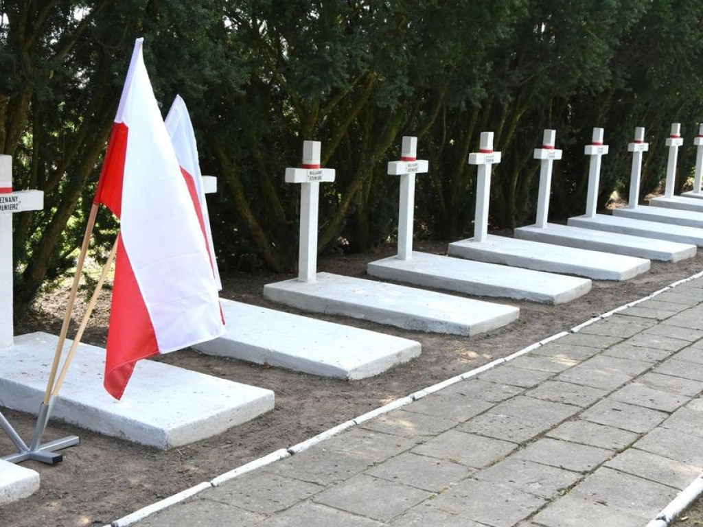 Uroczystości patriotyczne w Husynnem
