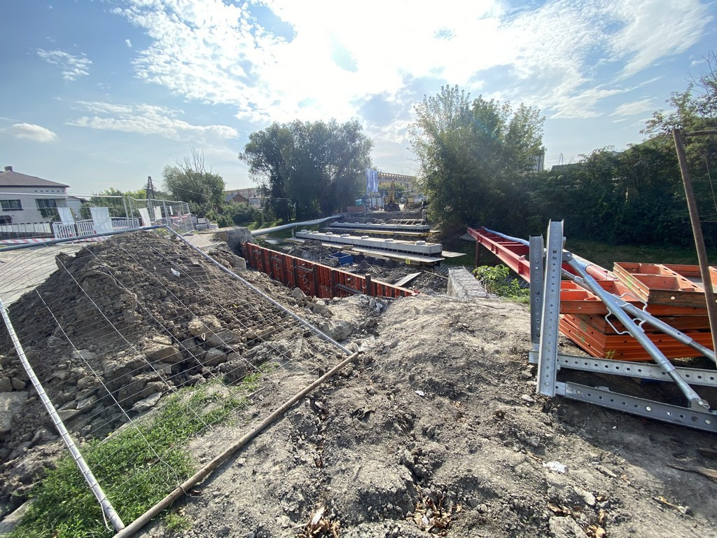 Hrubieszów: Prace przy remoncie mostu na Ludnej - ZDJĘCIA