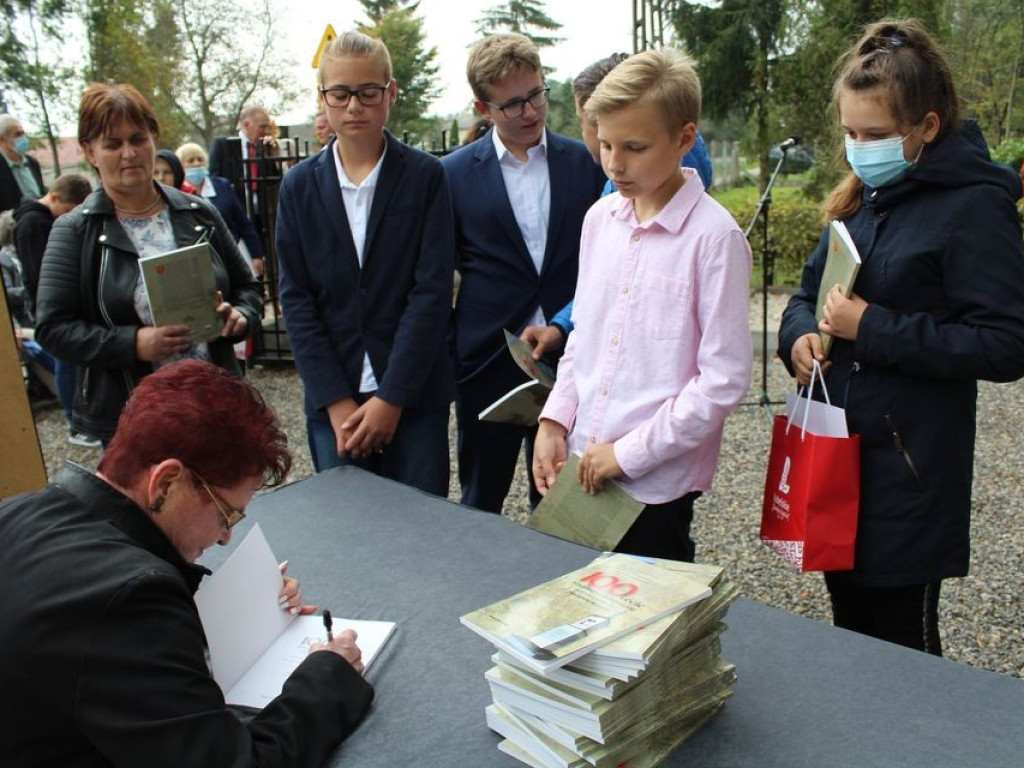 Uroczystości w Hostynnem Kolonii