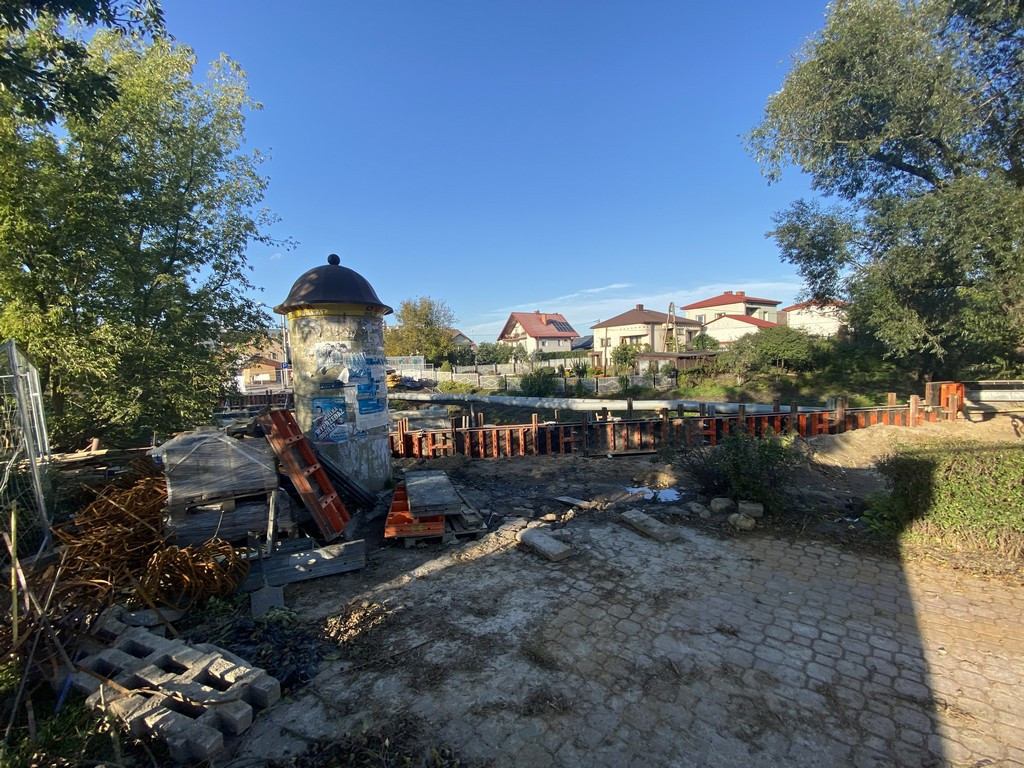 Hrubieszów: Postęp prac przy remoncie mostu na Ludnej - ZDJĘCIA