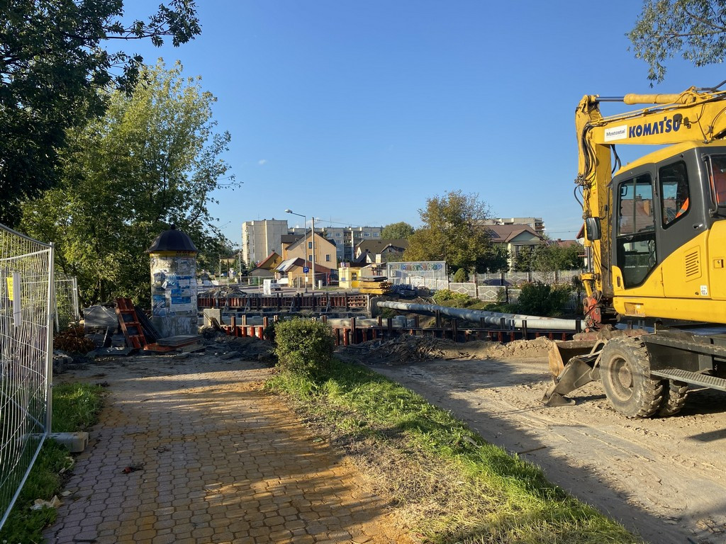 Hrubieszów: Postęp prac przy remoncie mostu na Ludnej - ZDJĘCIA