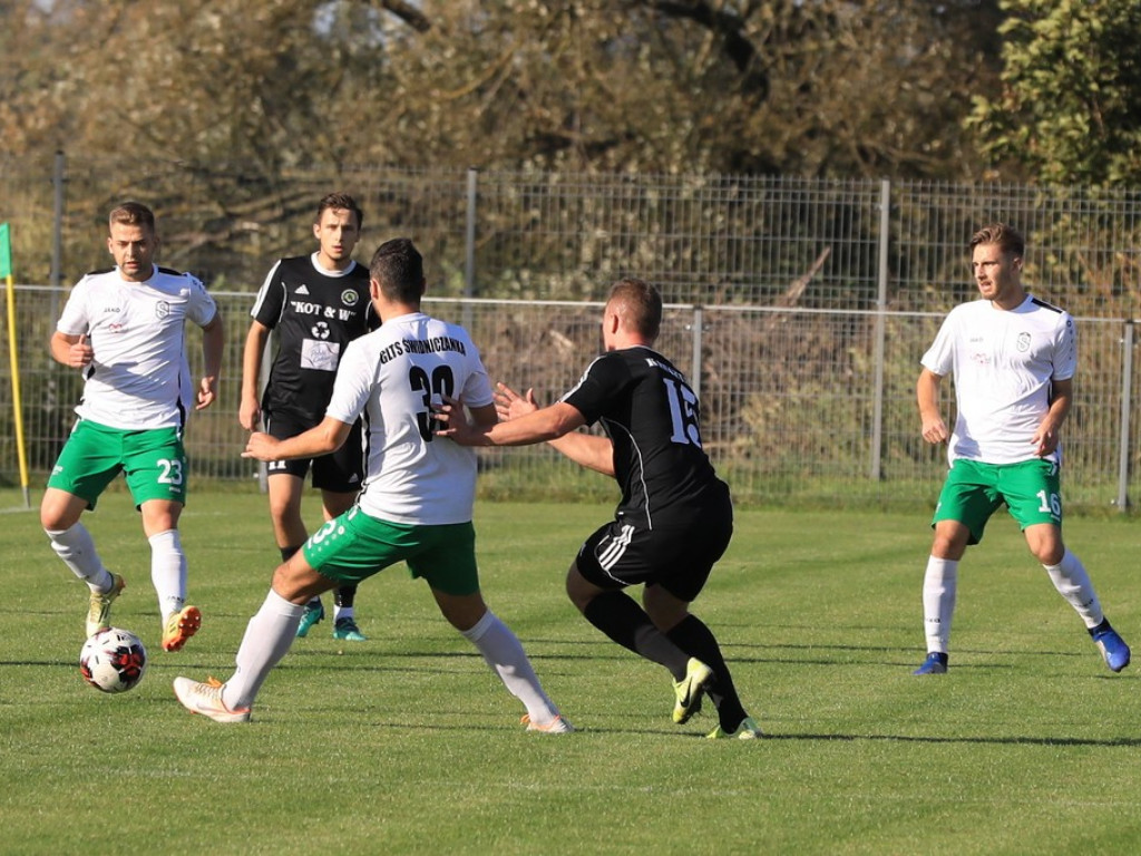 Piłkarskie ligi 3-4 X 2020 r.