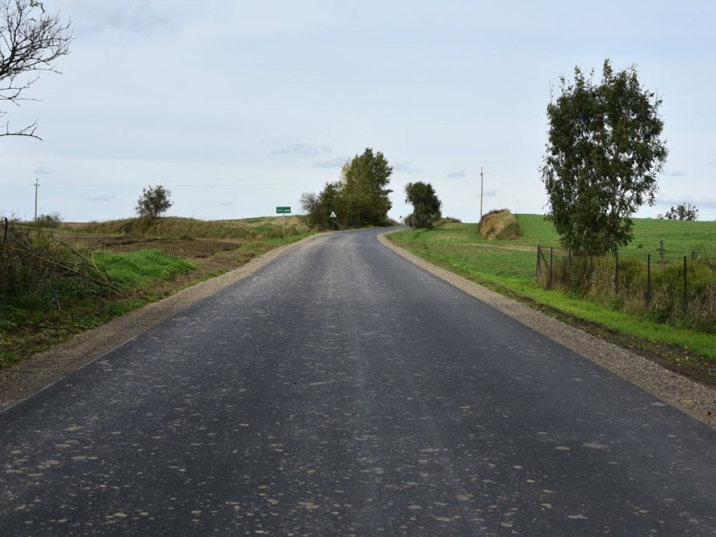 Zakończono remonty dróg powiatowych na terenie gminy Uchanie - ZDJĘCIA
