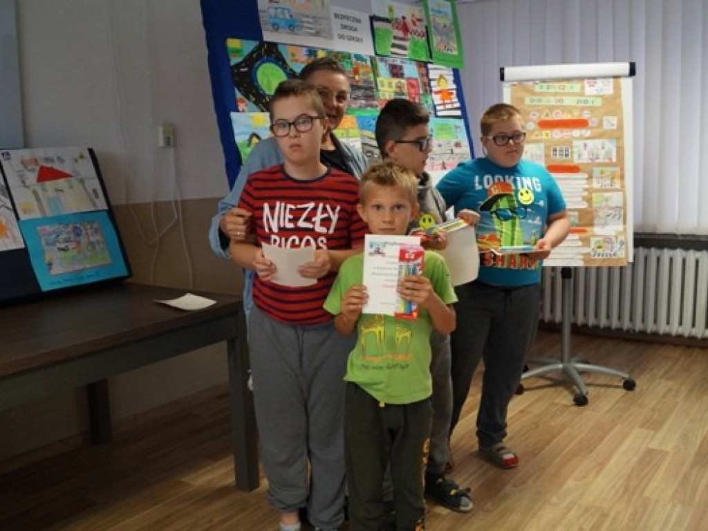 SOSW: Bezpieczna droga do domu - rozdano nagrody w konkursie