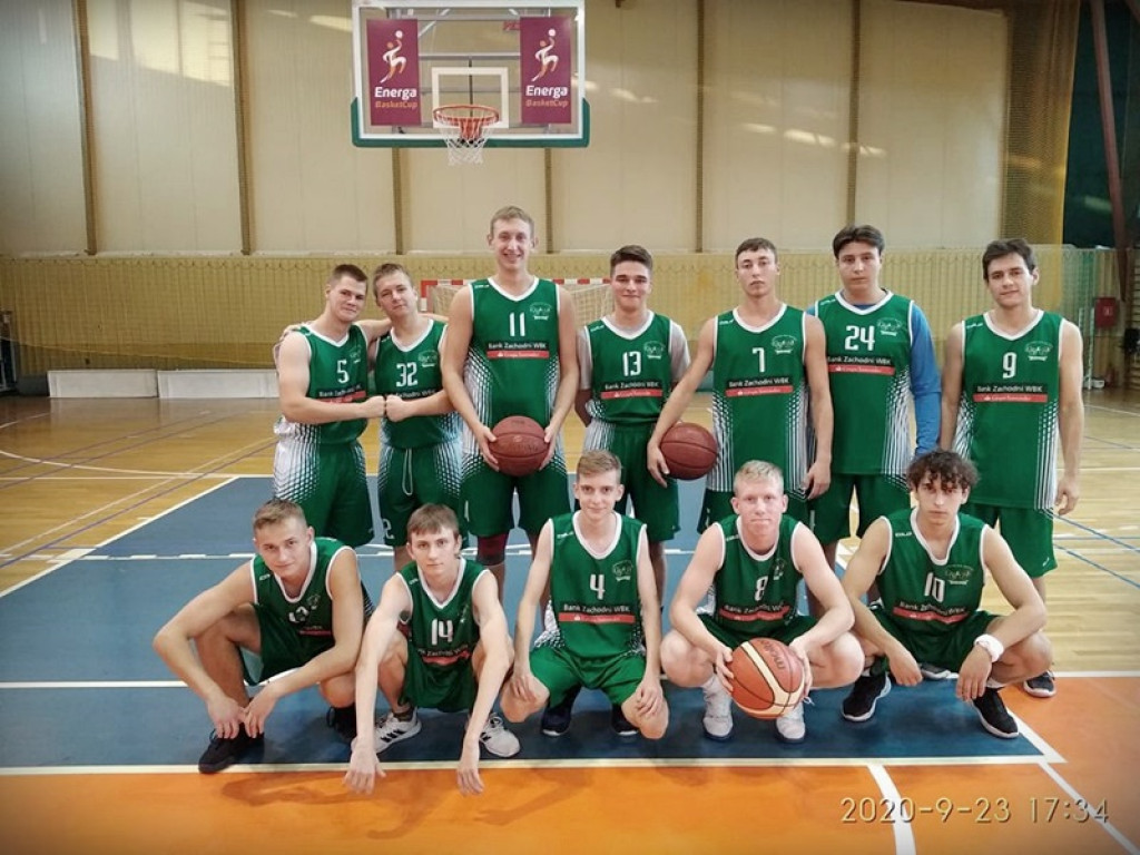 Koszykarze UKS 