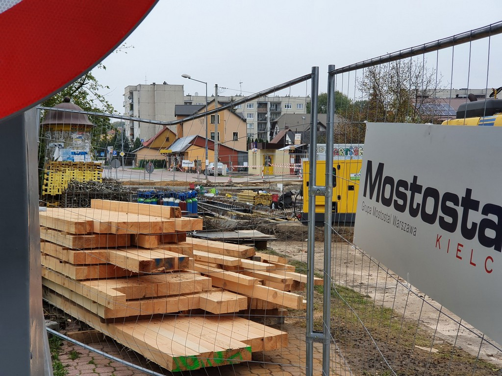 Hrubieszów: Trwają prace budowlane przy moście na Ludnej - ZDJĘCIA