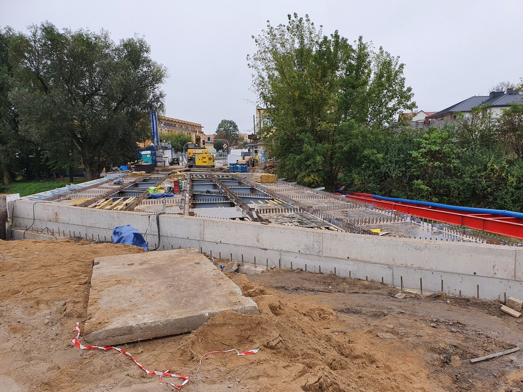 Hrubieszów: Trwają prace budowlane przy moście na Ludnej - ZDJĘCIA