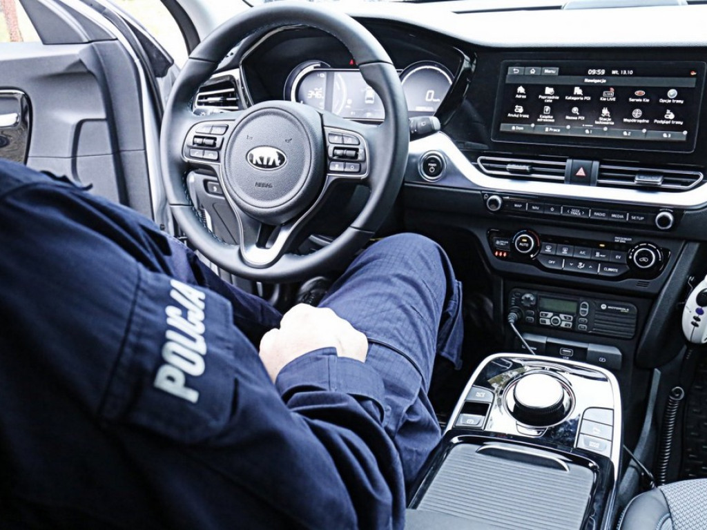 Pierwsze elektryczne radiowozy w lubelskiej Policji - ZDJĘCIA, WIDEO