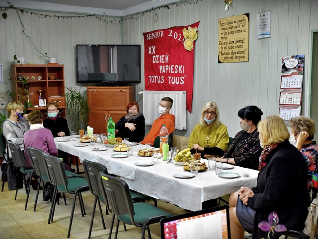 Hrubieszów: Obchody XX Dnia Papieskiego w Caritas - ZDJĘCIA