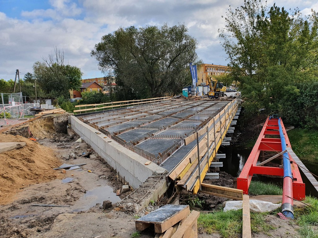 Hrubieszów: Postęp prac przy moście na Ludnej - ZDJĘCIA