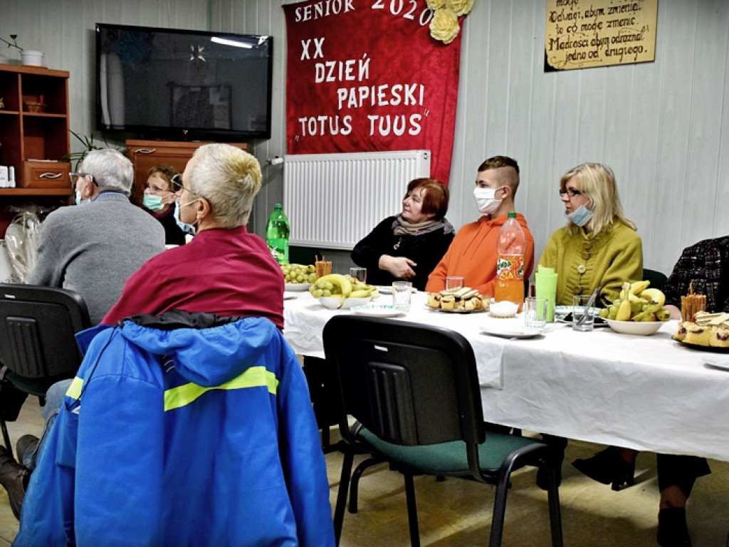 Hrubieszów: Obchody XX Dnia Papieskiego w Caritas - ZDJĘCIA