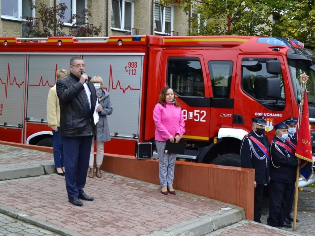 Nowy wóz strażacki dla OSP w Uchaniach