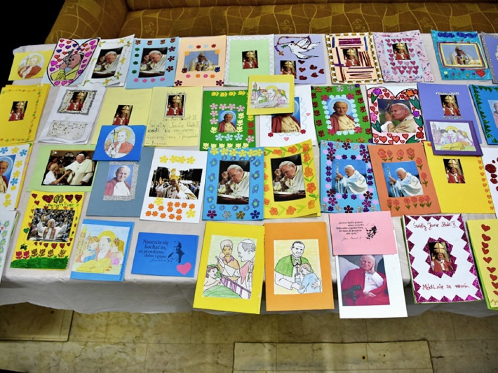 Hrubieszów: Obchody XX Dnia Papieskiego w Caritas - ZDJĘCIA