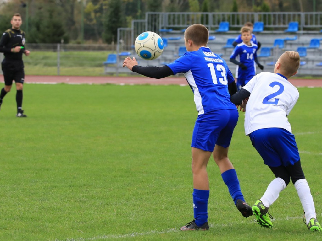 Zwycięstwo trampkarzy Unii z MOSiR Lubartów - ZDJĘCIA
