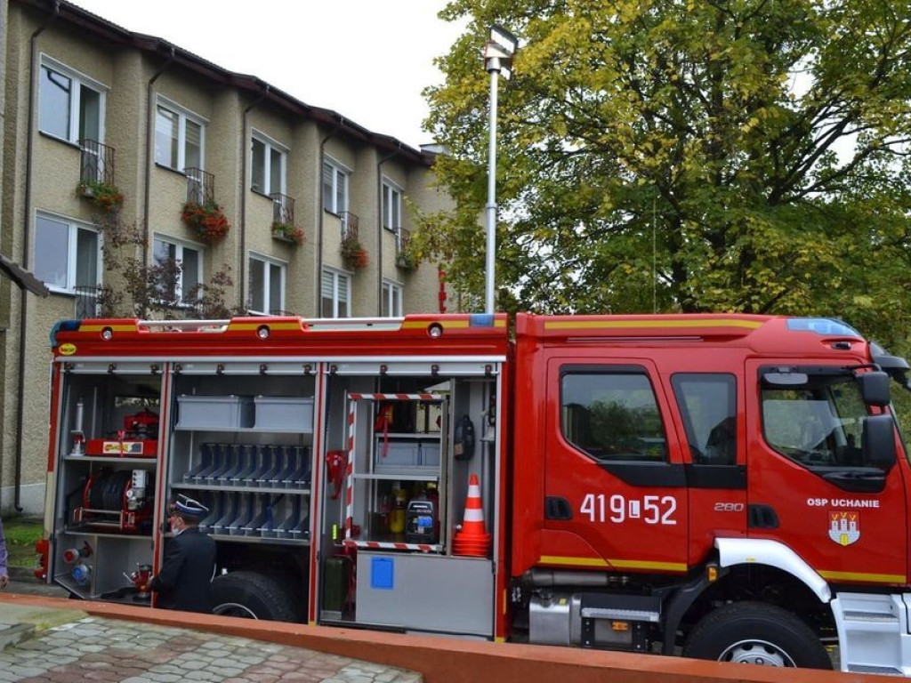 Nowy wóz strażacki dla OSP w Uchaniach
