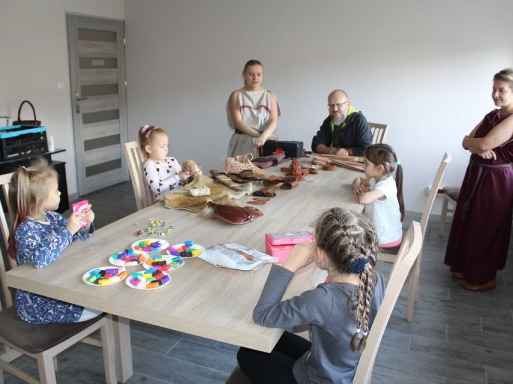Werbkowice: Dzieci wykonywały wandalską biżuterię
