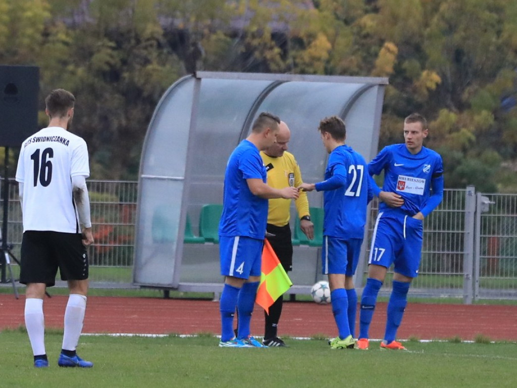 Unia - Świdniczanka 0:2 - ZDJĘCIA, WIDEO