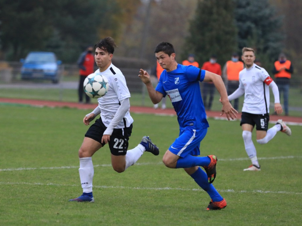 Unia - Świdniczanka 0:2 - ZDJĘCIA, WIDEO