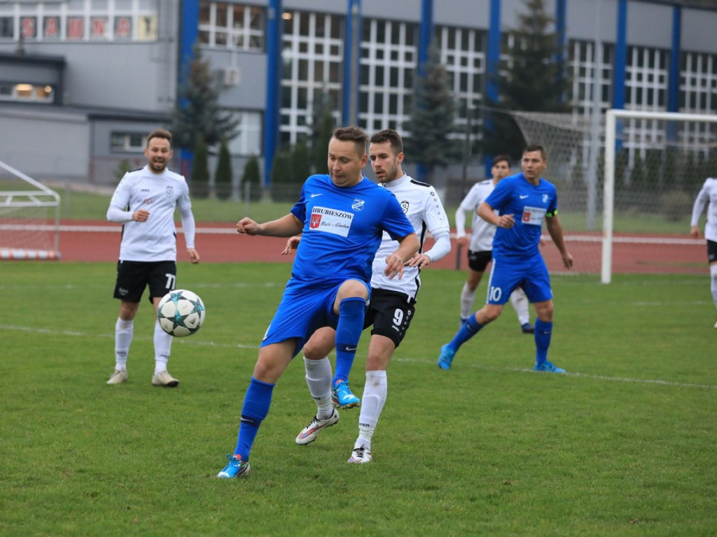 Unia - Świdniczanka 0:2 - ZDJĘCIA, WIDEO