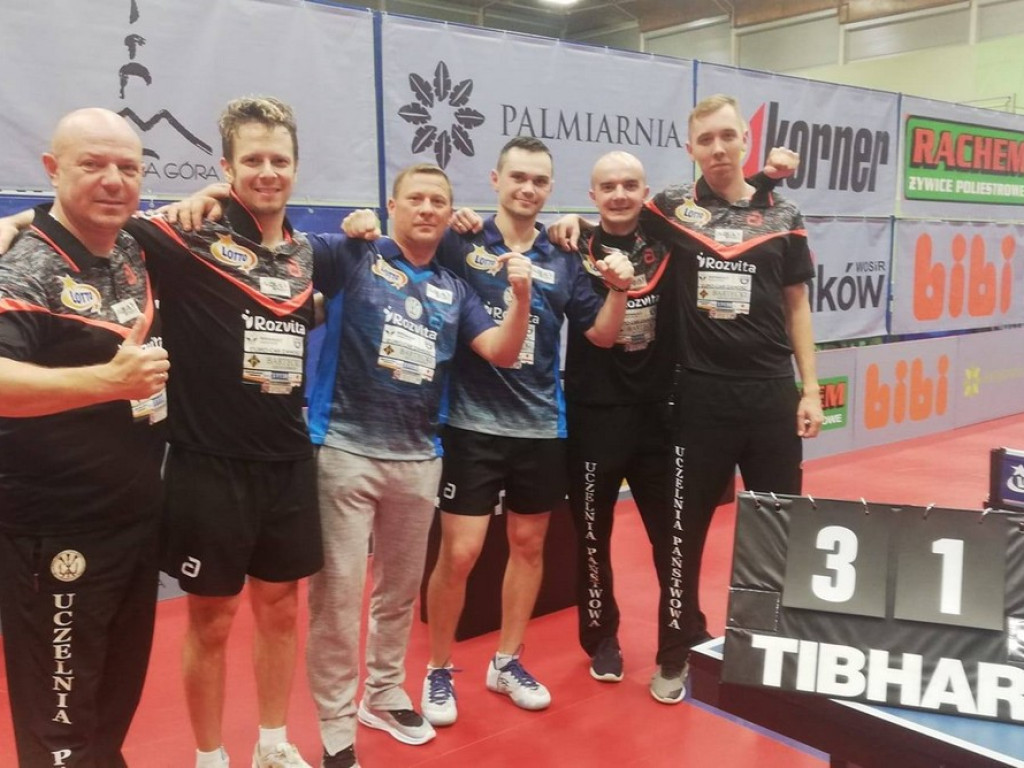 Trzy punkty zamojskich tenisistów i tenisistek