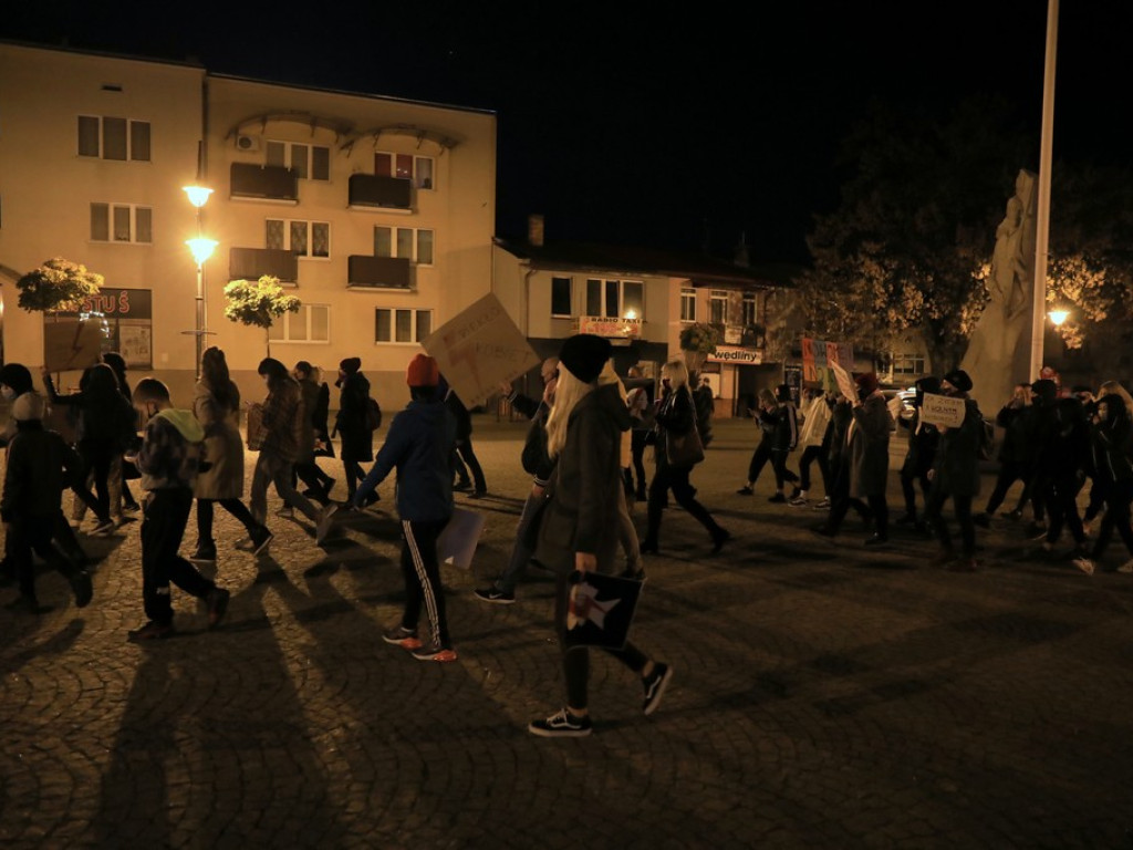 Hrubieszowskich protestów ciąg dalszy - ZDJĘCIA, WIDEO