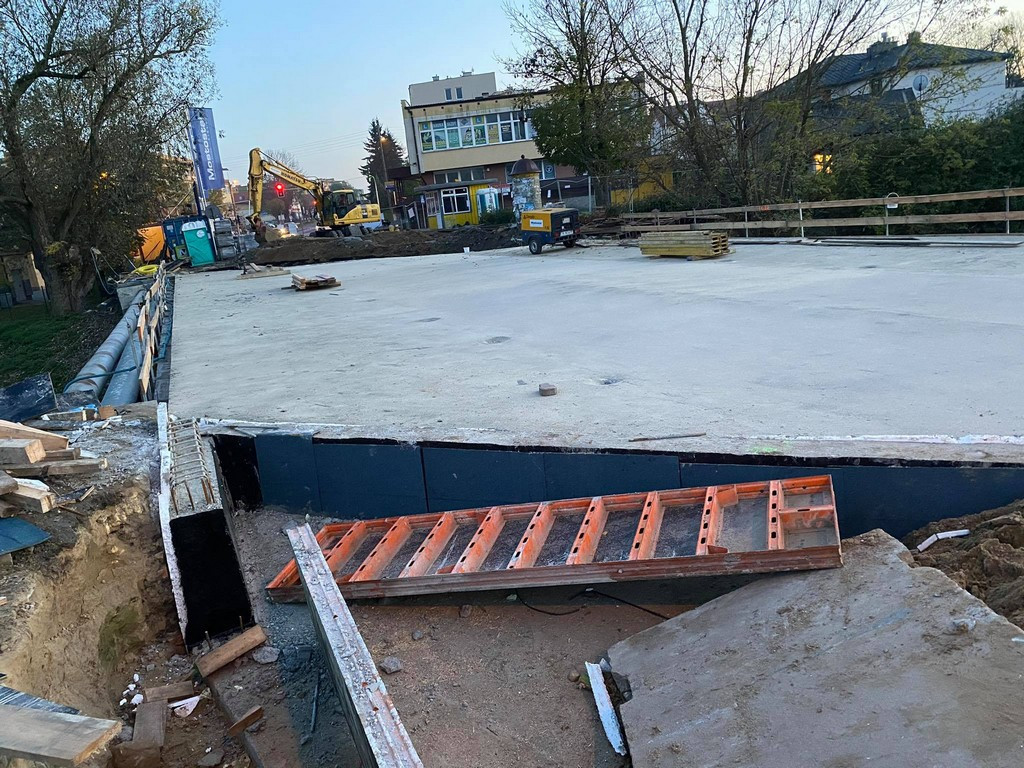 Hrubieszów: Postęp prac przy remoncie mostu na Ludnej - ZDJĘCIA