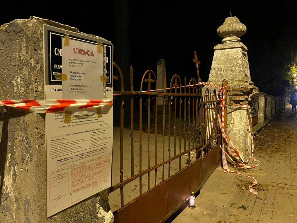 Hrubieszów: Dzień Wszystkich Świętych na hrubieszowskim cmentarzu - ZDJĘCIA