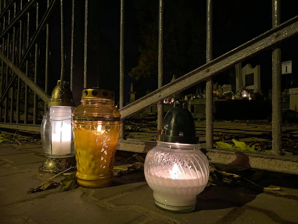 Hrubieszów: Dzień Wszystkich Świętych na hrubieszowskim cmentarzu - ZDJĘCIA