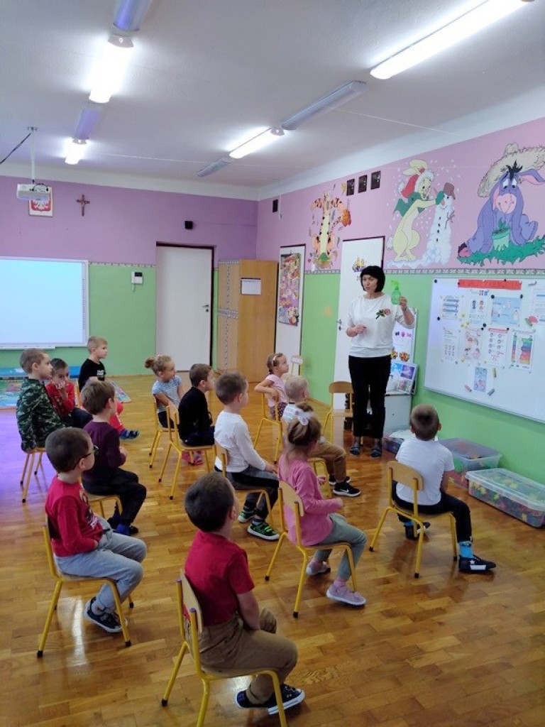 Przedszkole nr 2: Wirusa wygonimy, bo zdrowie cenimy