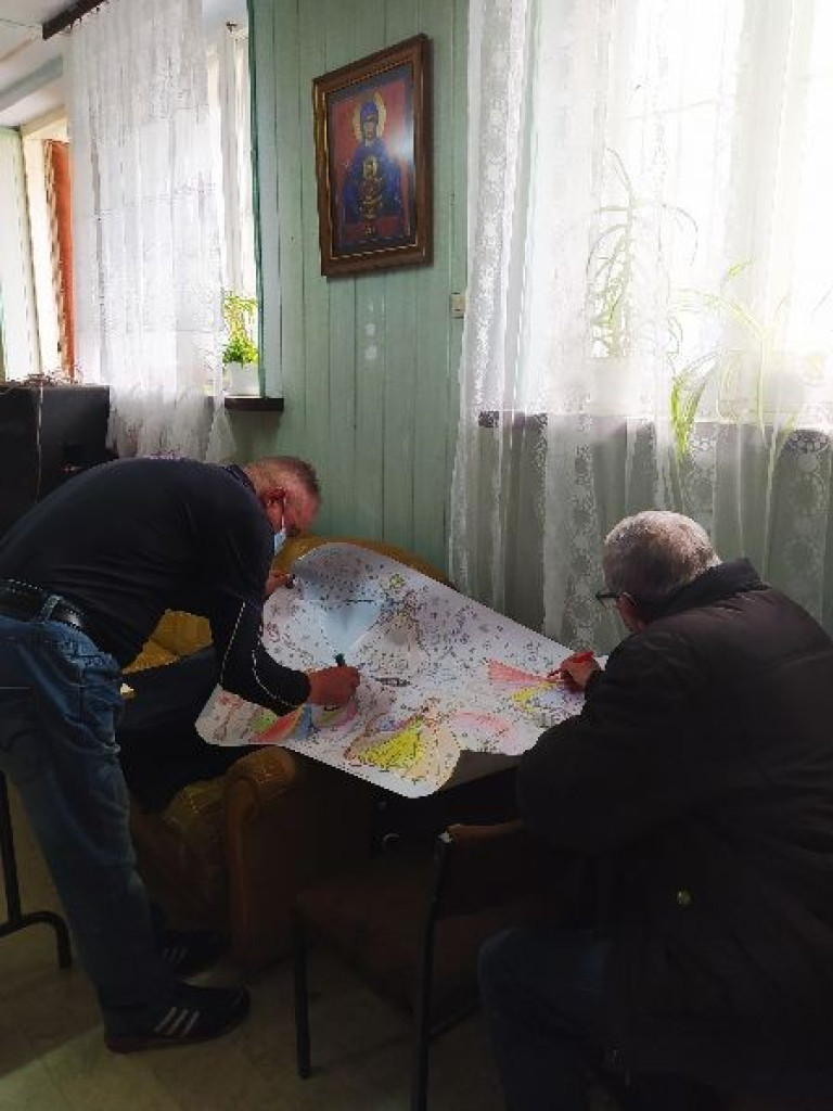 Caritas: Arteterapia hrubieszowskich seniorów