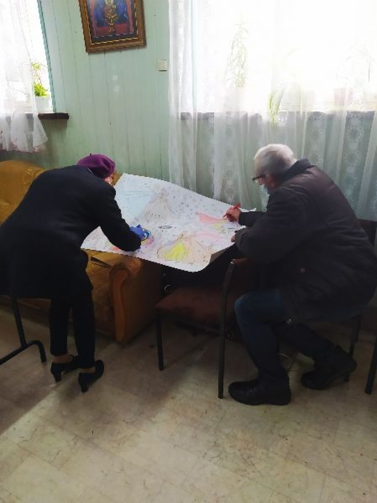 Caritas: Arteterapia hrubieszowskich seniorów