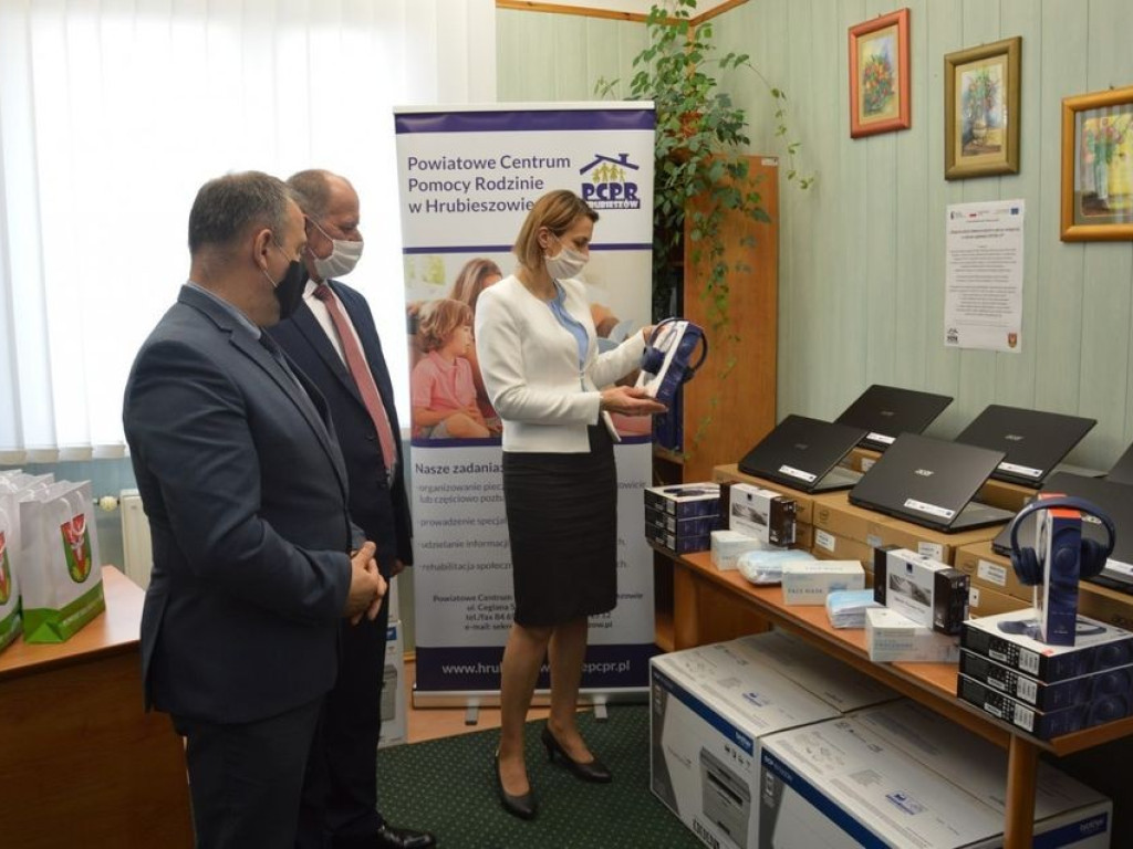 Wsparcie dla dzieci w rodzinach zastępczych