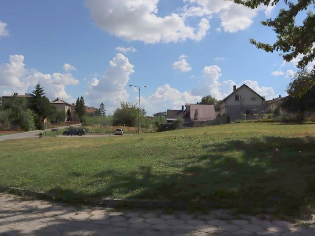 Hrubieszów: Miejskie nieruchomości na sprzedaż. Nowe, niższe ceny - ZDJĘCIA