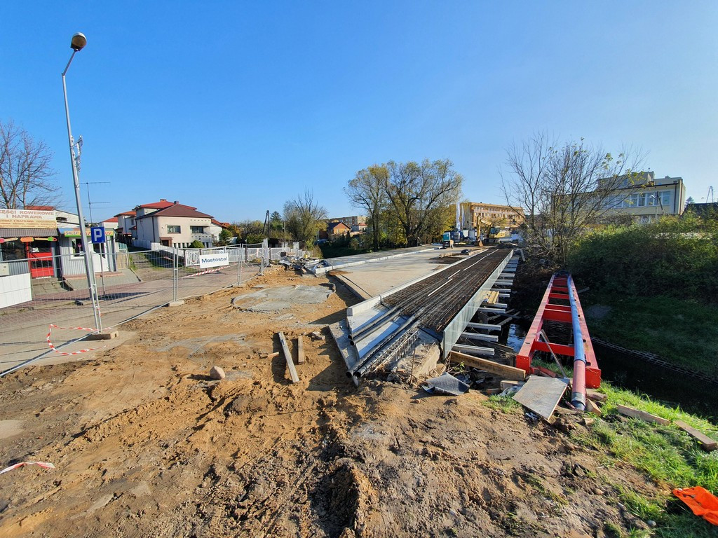 Hrubieszów: Most na Ludnej coraz bliżej... - ZDJĘCIA