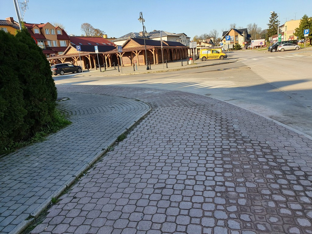 Hrubieszów: Remont chodnika na Prostej - ZDJĘCIA