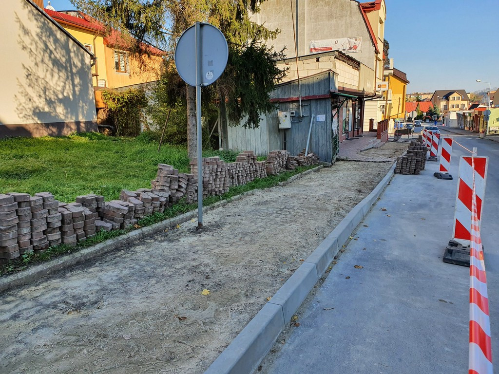 Hrubieszów: Remont chodnika na Prostej - ZDJĘCIA
