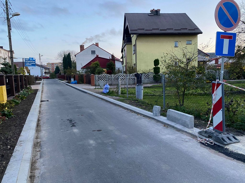 Hrubieszów: Remont na Kruczej trwa - ZDJĘCIA