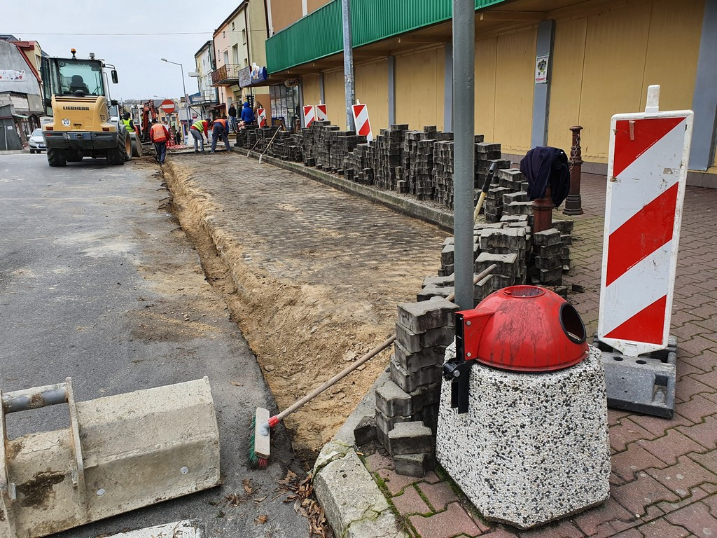 Hrubieszów: Trwa remont Prostej. Uwaga! Jutro utrudnienia w ruchu - ZDJĘCIA