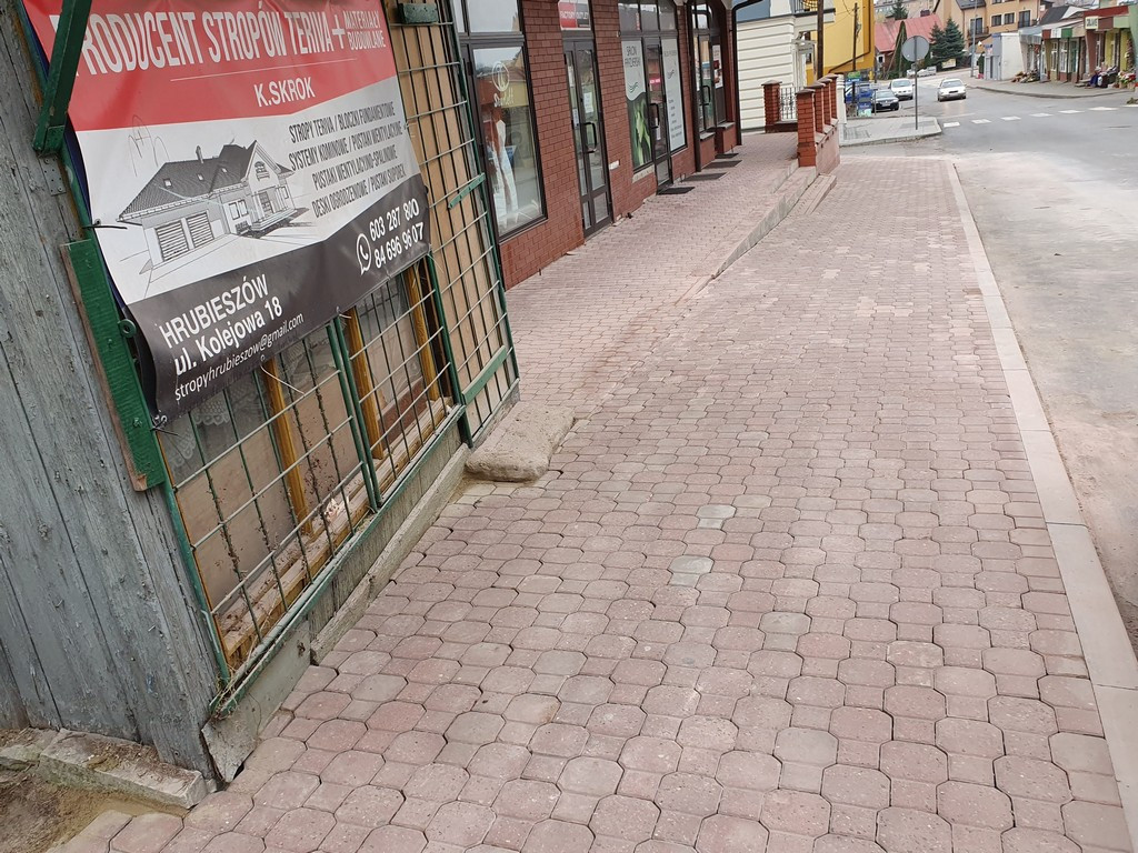 Hrubieszów: Trwa remont Prostej. Uwaga! Jutro utrudnienia w ruchu - ZDJĘCIA