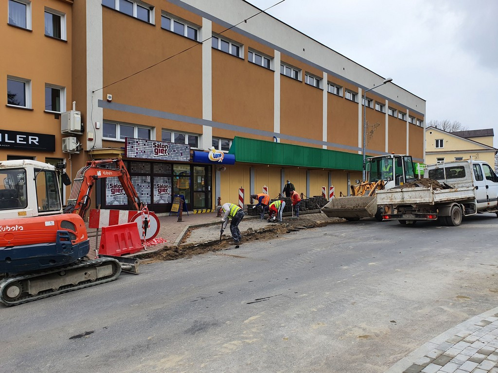 Hrubieszów: Trwa remont Prostej. Uwaga! Jutro utrudnienia w ruchu - ZDJĘCIA