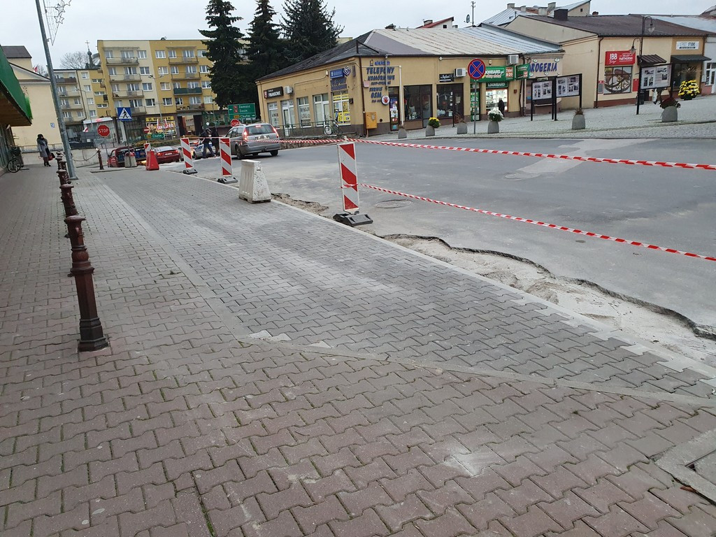 Hrubieszów: Trwa remont Prostej. Uwaga! Jutro utrudnienia w ruchu - ZDJĘCIA