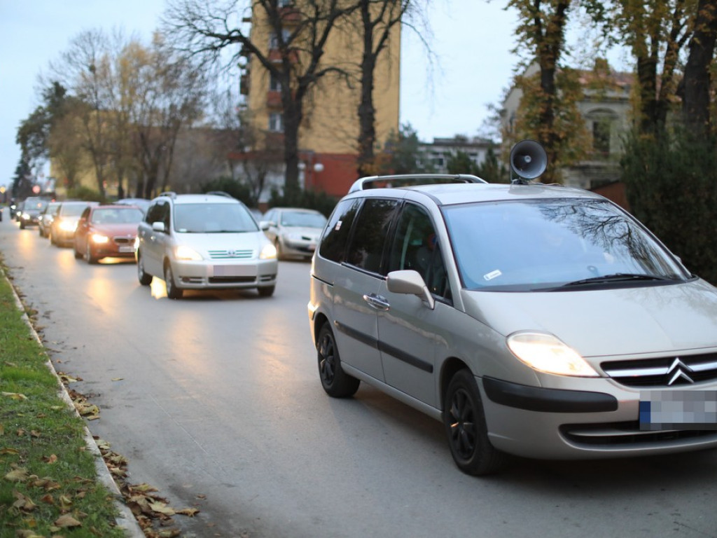 Drugi protest samochodowy w Hrubieszowie - ZDJĘCIA, WIDEO
